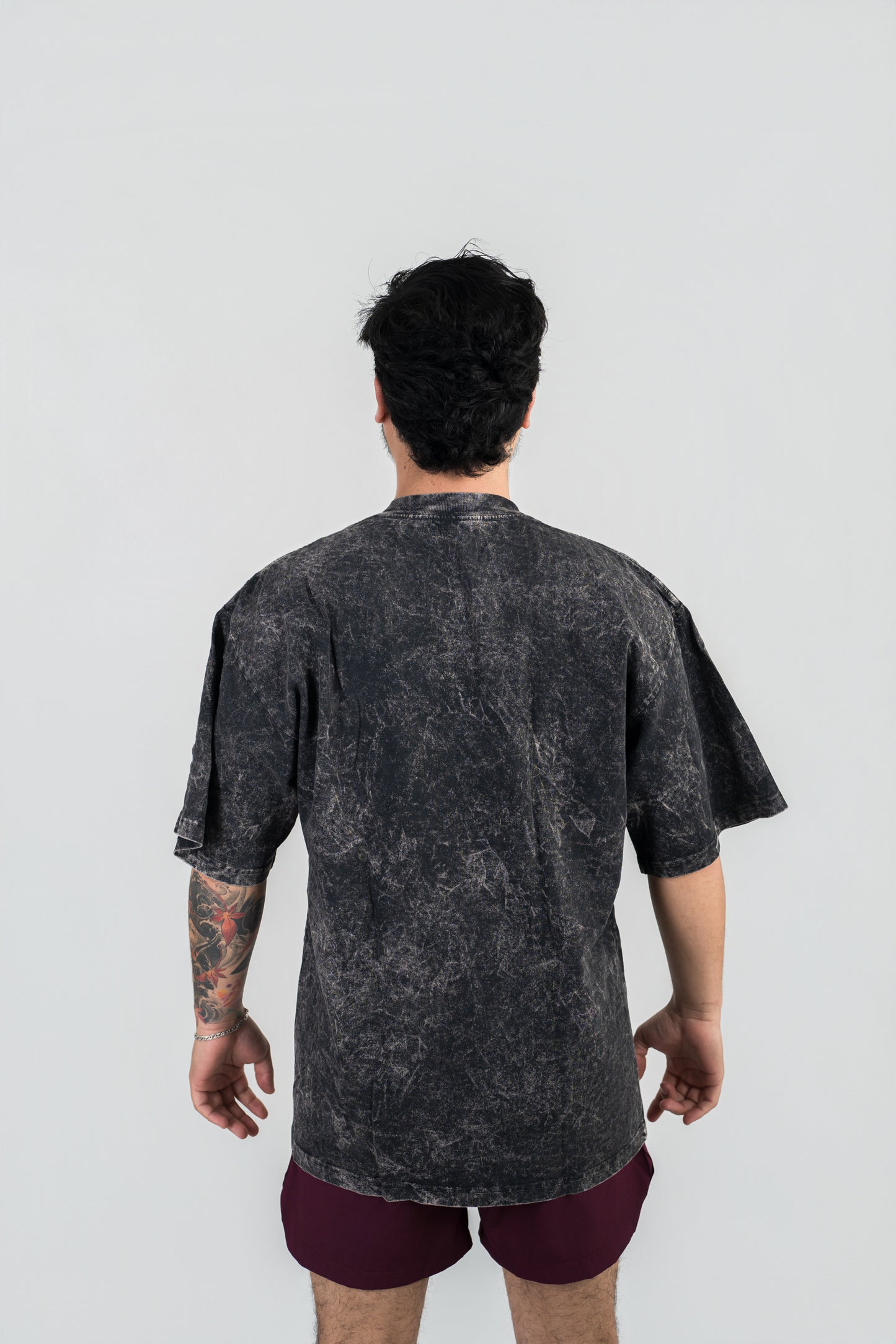 OVER NEGRO DESLAVADO