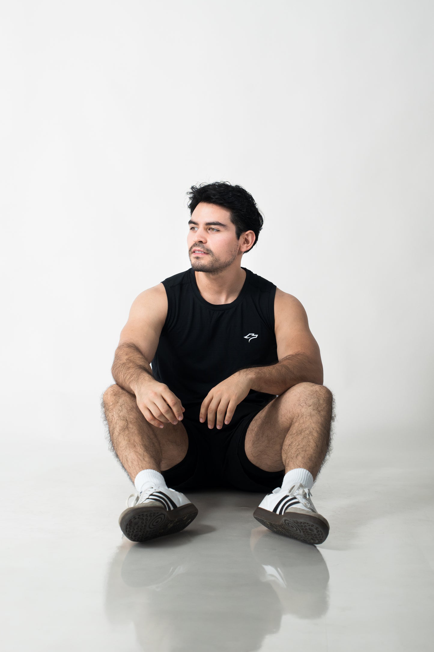 LEGACY TANK BLACK LINE