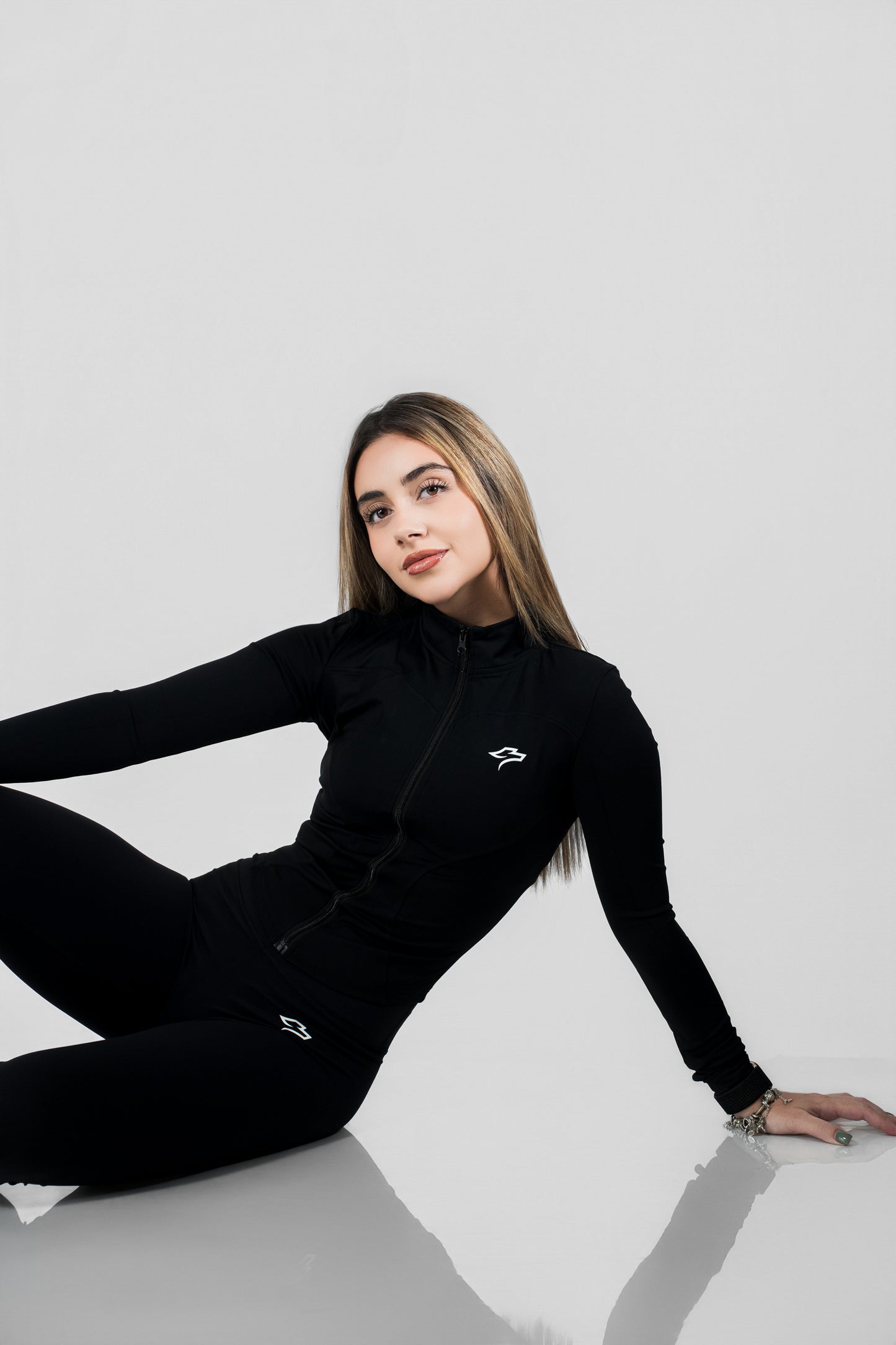 VITAL JACKET BLACK