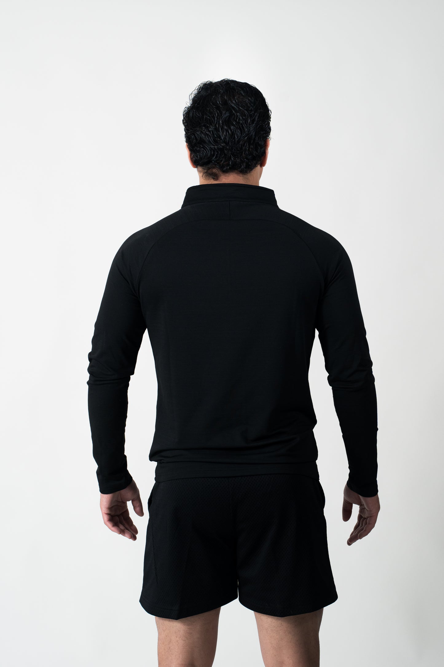 LEGACY LONG SLEEVE BLACK